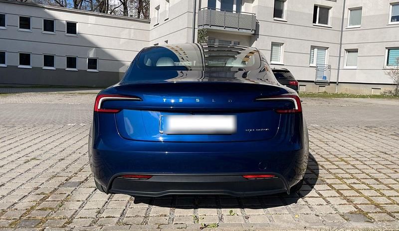 Gebraucht Tesla Model 3 366 kW (498 PS) 2023 Blau Limousine