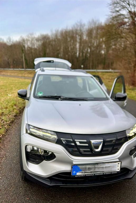 Gebraucht Dacia Spring Essentiel 33 kW (45 PS) 2022 Grau Kleinwagen