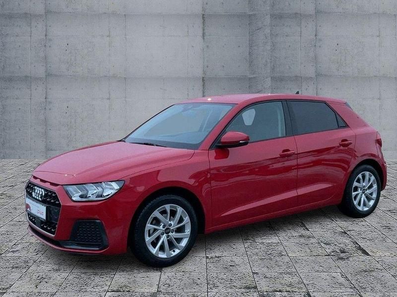 Gebraucht Audi A1 Sportback Advanced Plus 95 PS (69 kW) 2025 Progressivrot metallic Kleinwagen