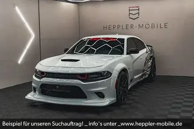 Gebraucht Dodge Charger 375 PS (275 kW) 2022 White knuckle clear coat Limousine