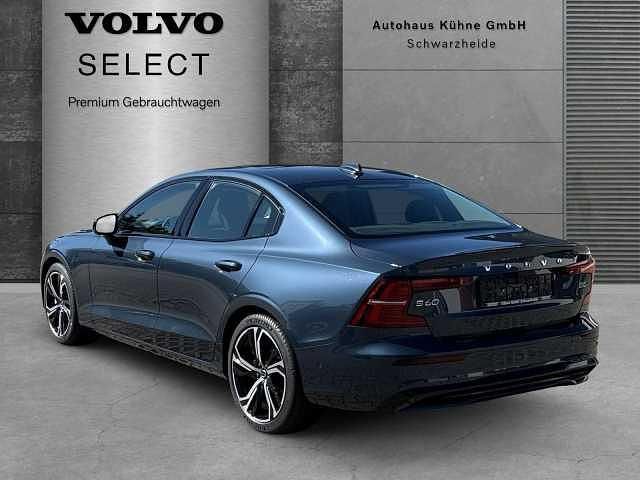 Gebraucht Volvo S60 184 PS (135 kW) 2024 Limousine