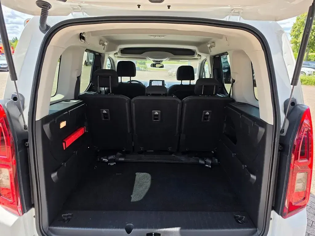 Gebraucht Toyota Proace Verso Team 131 PS (96 kW) 2020 Weiß Kombi