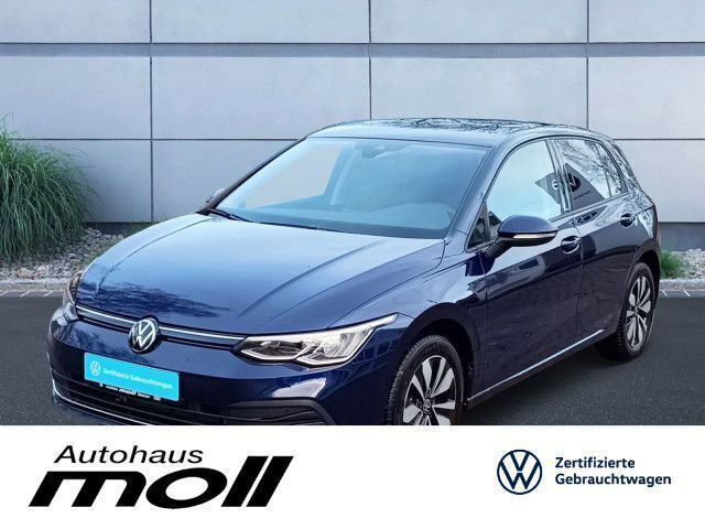 Blau Gebraucht 2024 VW Golf VIII Move Limousine | 25.990 € (Fairer Preis) - Bild 1/3