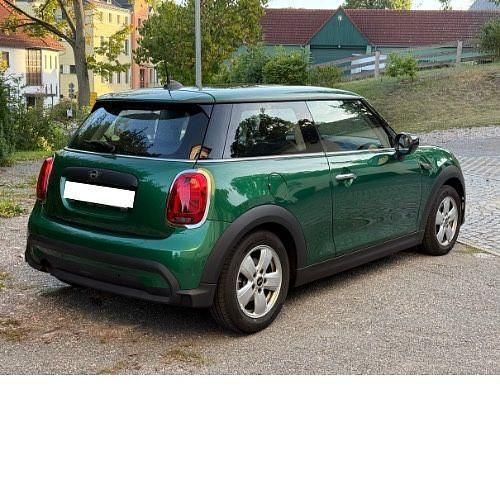 Gebraucht Mini ONE 102 PS (75 kW) 2022 Grün Kleinwagen