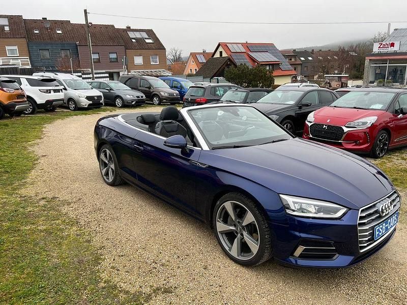 Gebraucht Audi A5 Cabriolet Sport 190 PS (139 kW) 2019 Navarrablau Cabrio