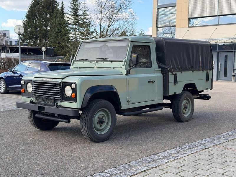 Gebraucht Land Rover Defender 69 PS (50 kW) 1993 Grün SUV