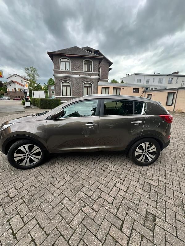 Gebraucht Kia Sportage 184 PS (135 kW) 2012 Braun SUV