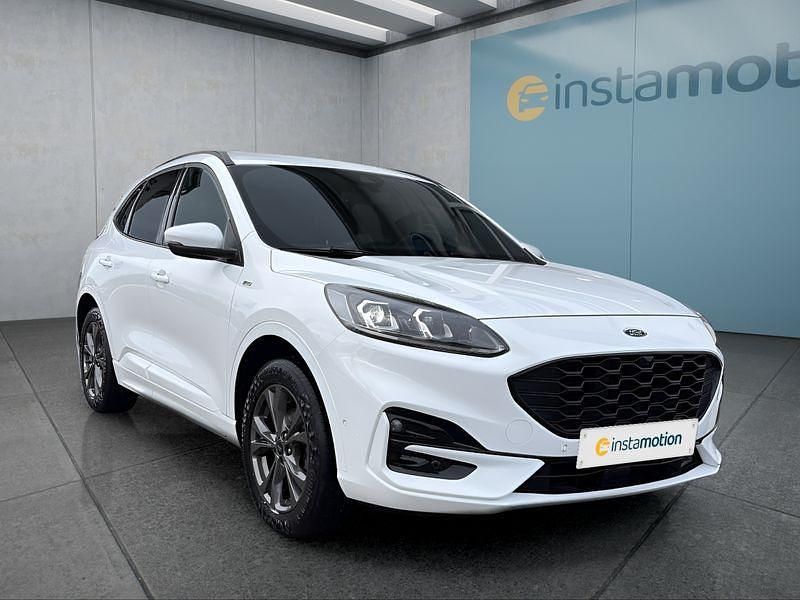 Gebraucht Ford Kuga 190 PS (139 kW) 2020 Weiß SUV
