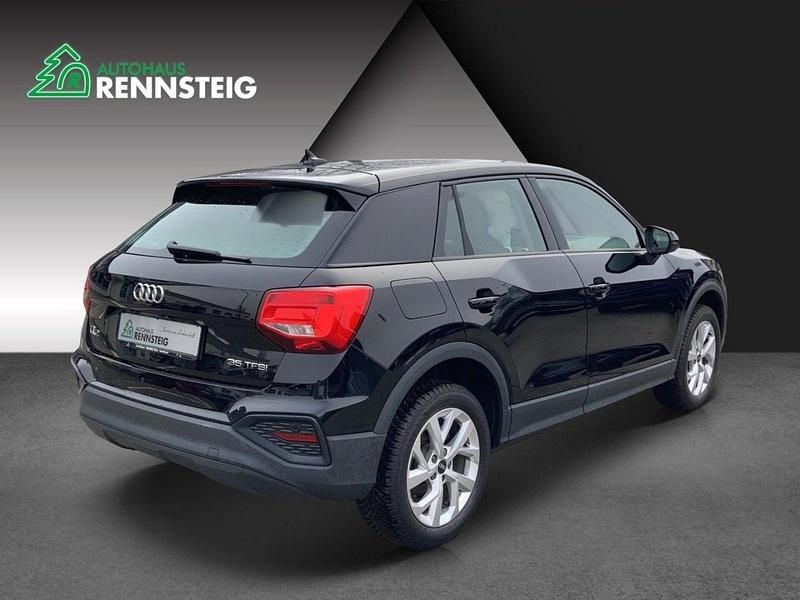 Gebraucht Audi Q2 Ambiente 150 PS (110 kW) 2021 Schwarz SUV