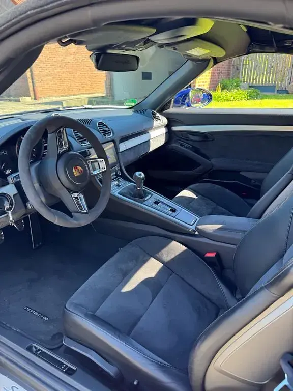 Gebraucht Porsche 718 Boxster 420 PS (308 kW) 2020 Blau Cabrio
