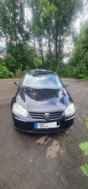 Schwarz Gebraucht 2005 VW Golf V Coupé | 1.400 € (Guter Preis) - Bild 1/4