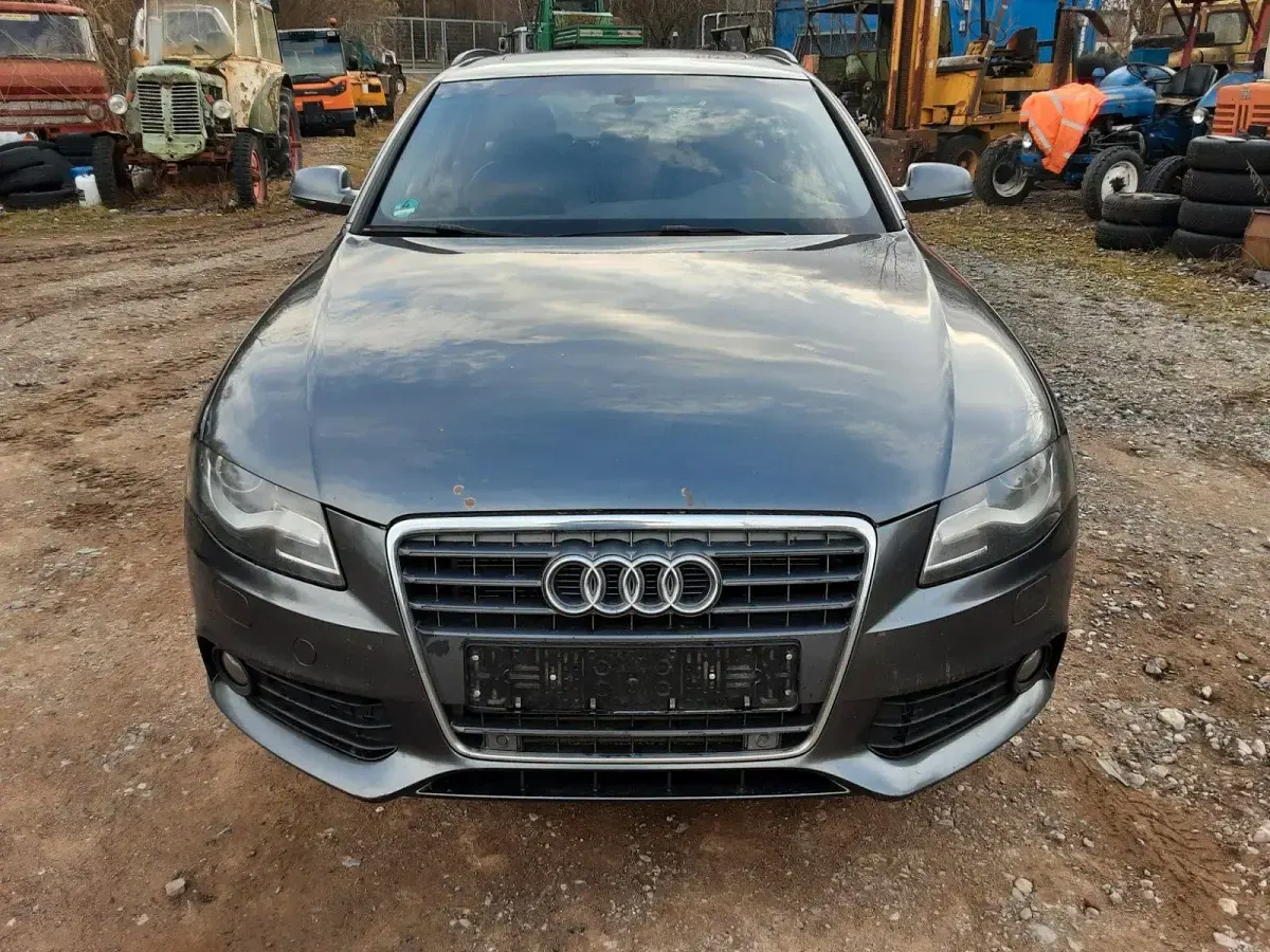Second-hand Audi A4 S-Line 190 CP (139 kW) 2011 Gri Break