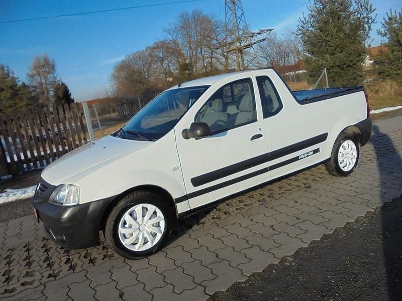 Gebraucht Dacia Logan Pick-Up 86 PS (63 kW) 2010 Weiß Abholung