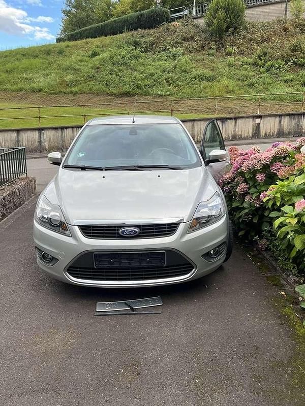 Gebraucht 2009 Ford Focus Style Limousine | 2.300 € (Fairer Preis) - Bild 1/4