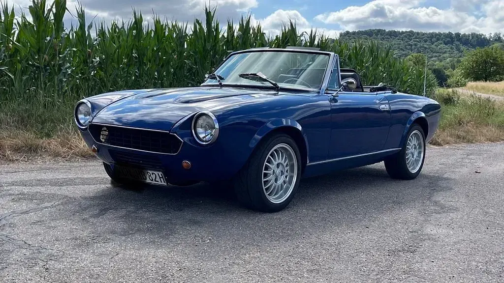 Gebraucht Fiat 124 Spider 110 PS (80 kW) 1979 Blau Cabrio