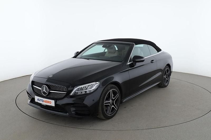Usata Mercedes C180 AMG line 156 CV (114 kW) 2019 Cabrio