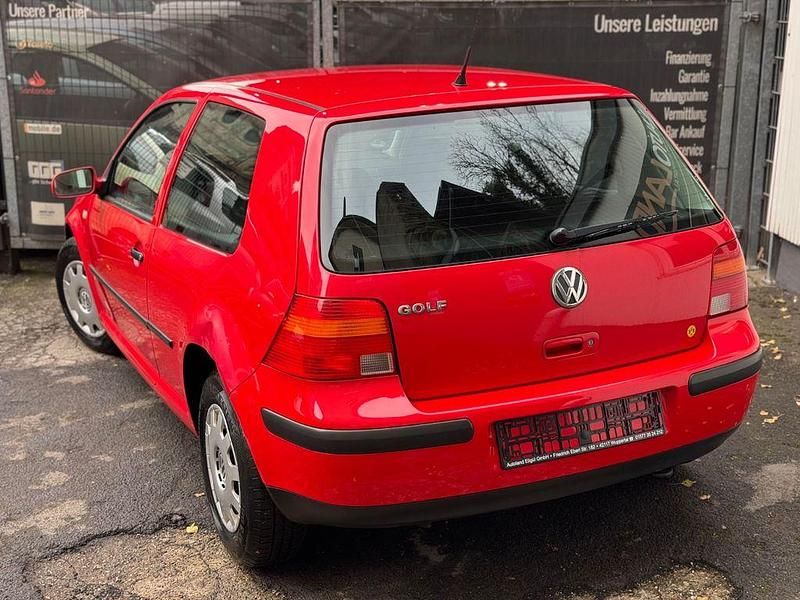 Gebraucht VW Golf III 75 PS (55 kW) 1999 Rot Limousine