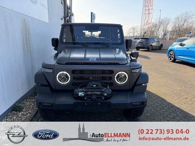 Neu BAW 212 166 PS (122 kW) 2026 Grau SUV