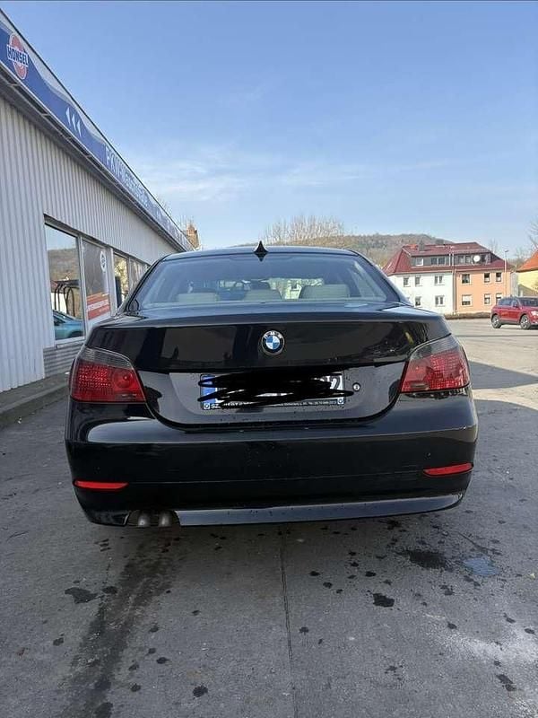 Gebraucht BMW 530 234 PS (172 kW) 2005 Schwarz Limousine