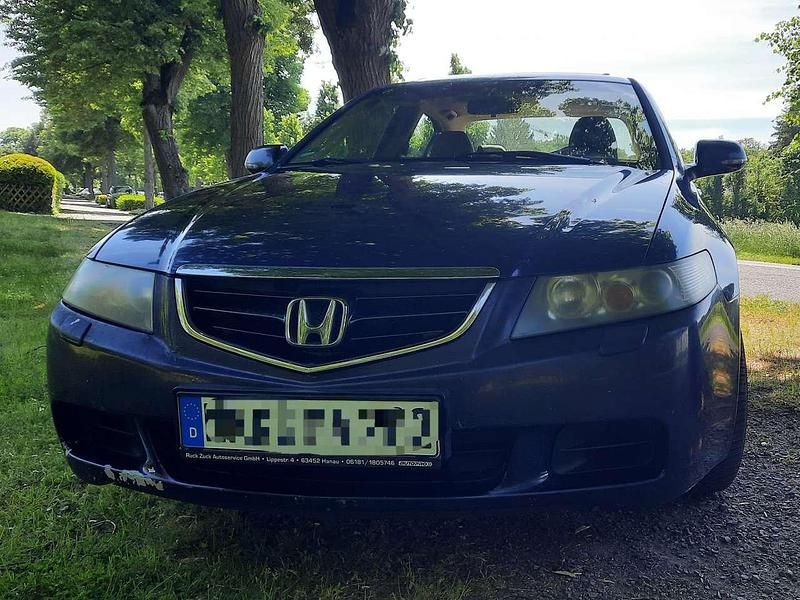 Blau Gebraucht 2005 Honda Accord Executive Limousine | 2.300 € (Fairer Preis) - Bild 1/4