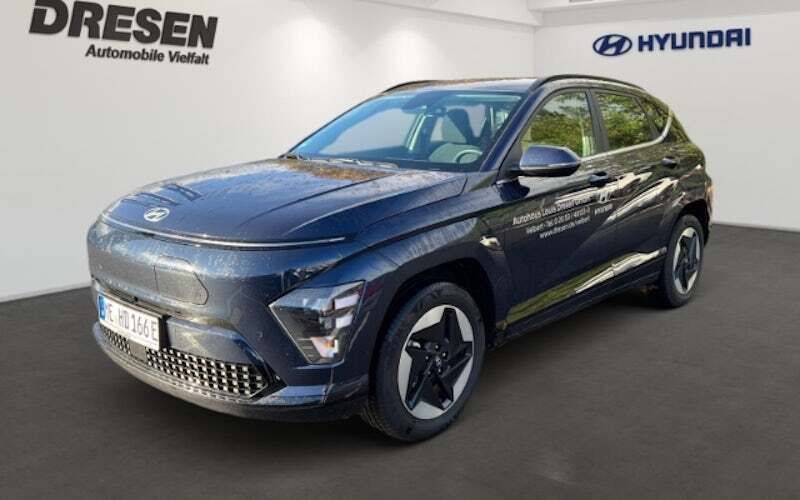 Sailing blue Gebraucht 2024 Hyundai Kona Advantage SUV | 31.390 € (Superpreis) - Bild 1/4