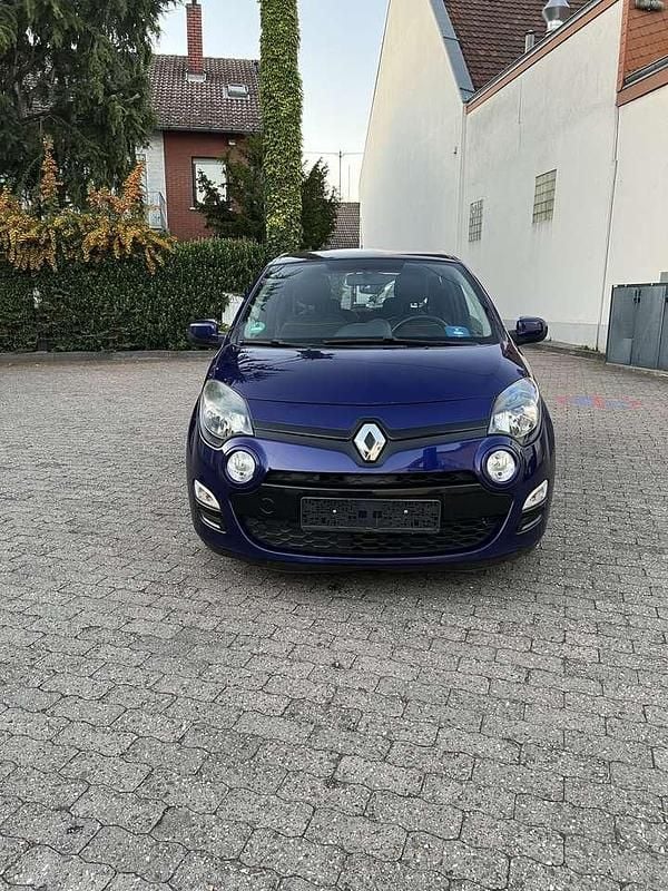 Blau Gebraucht 2014 Renault Twingo Initiale Paris Kleinwagen | 5.800 € (Fairer Preis) - Bild 1/4