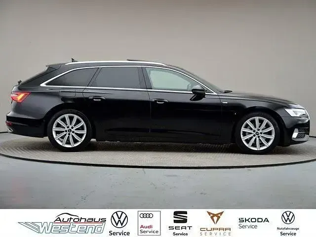Gebraucht Audi A6 S-Line 265 PS (194 kW) 2022 Brillantschwarz Kombi