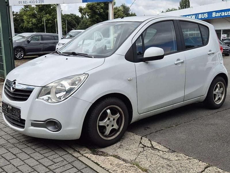 Perlmuttweiss/sugar white Gebraucht 2010 Opel Agila Edition Kleinwagen | 3.000 € (Guter Preis) - Bild 1/4
