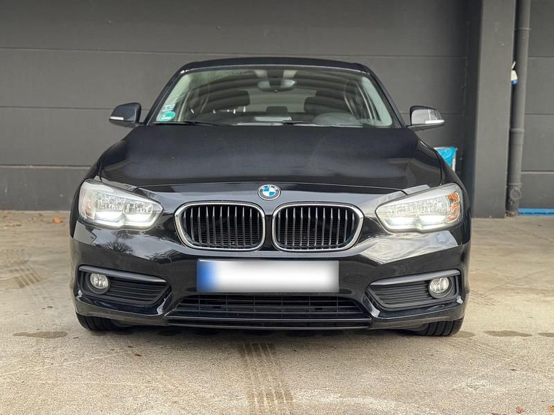 Gebraucht BMW 116 116 PS (85 kW) 2016 Schwarz Kleinwagen