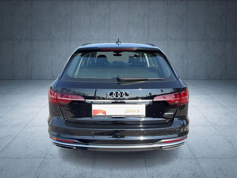 Gebraucht Audi A4 Advanced Plus 204 PS (150 kW) 2023 Brillantschwarz Kombi