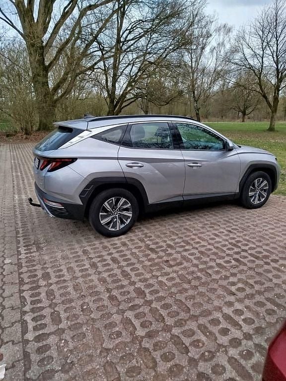 Gebraucht Hyundai Tucson 239 PS (175 kW) 2023 Grau SUV