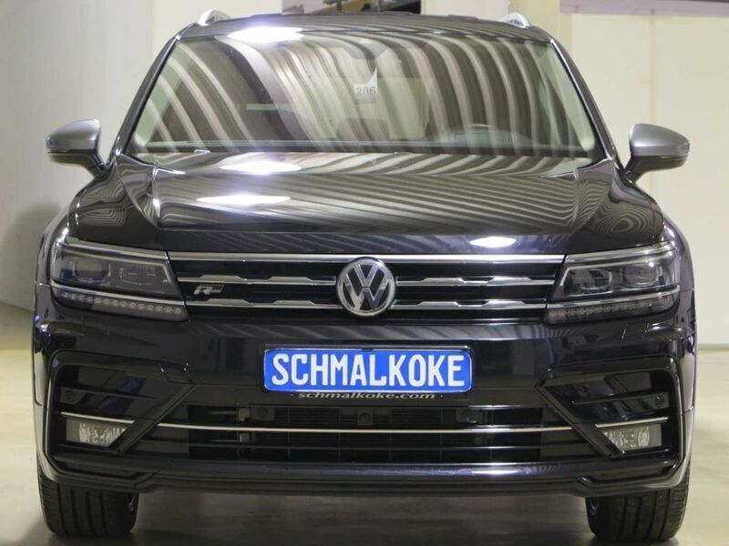 Deep black pearlescent Gebraucht 2021 VW Tiguan Allspace Highline SUV | 34.500 € (Guter Preis) - Bild 1/4