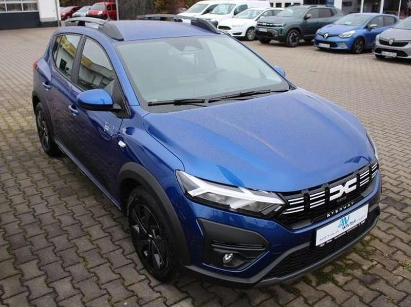 Gebraucht Dacia Sandero Expression 91 PS (66 kW) 2025 Ironblau Limousine