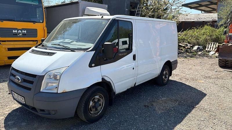 Second-hand Ford Transit 86 CP (63 kW) 2011 Alb Berlinǎ