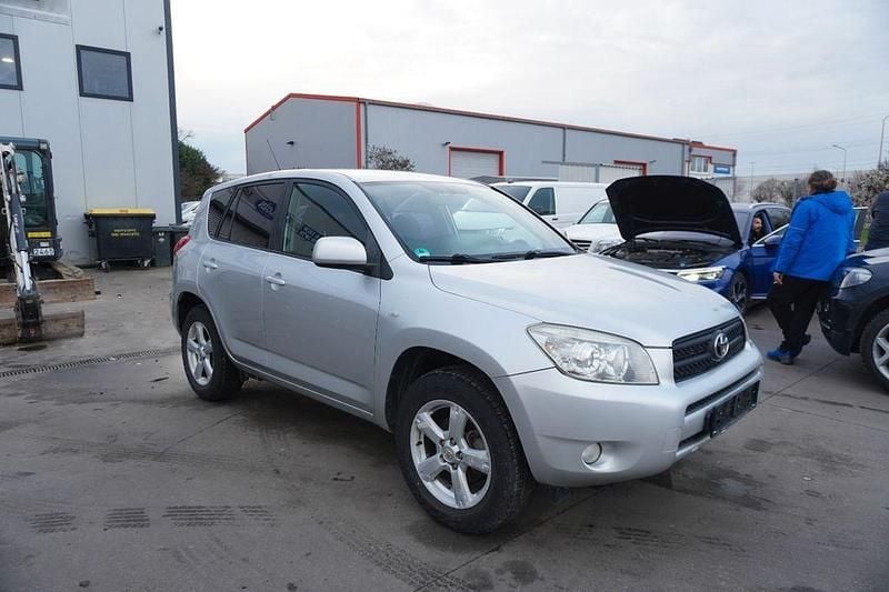 Gebraucht Toyota RAV4 152 PS (111 kW) 2006 Grau SUV