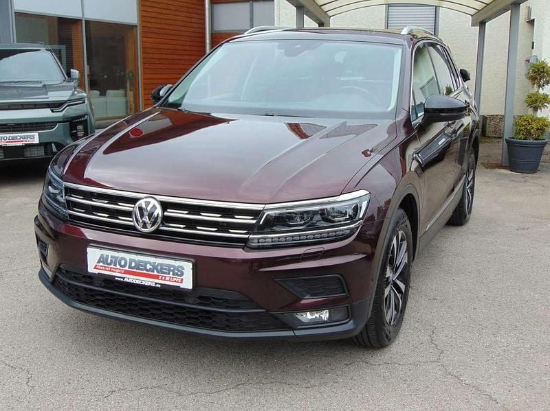 Crimson red Gebraucht 2019 VW Tiguan IQ Drive SUV | 20.790 € (Fairer Preis) - Bild 1/4