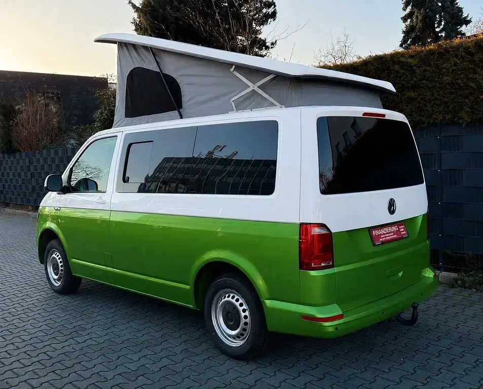 Gebraucht VW California Beach 150 PS (110 kW) 2019 Violett Van
