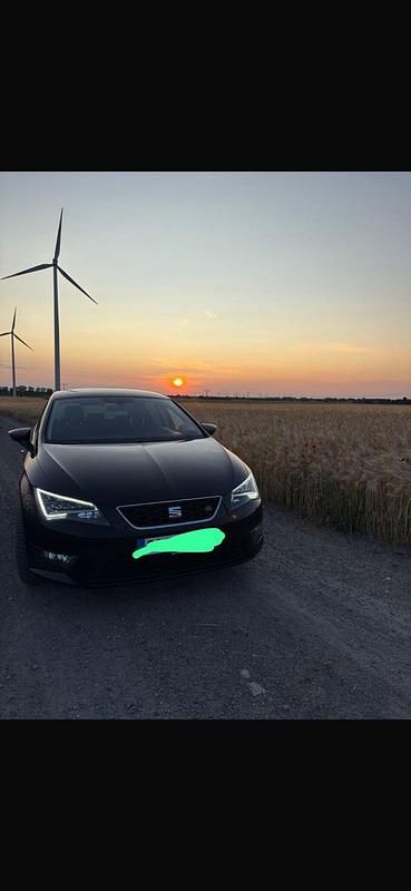 Schwarz Gebraucht 2017 Seat Leon FR Limousine | 10.000 € (Guter Preis) - Bild 1/4
