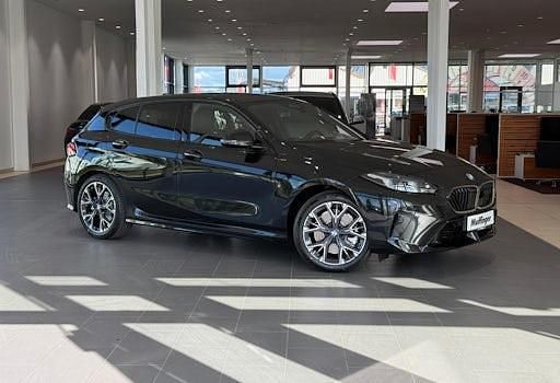 Neu BMW 123 Shadowline 218 PS (160 kW) 2025 Schwarz Kleinwagen