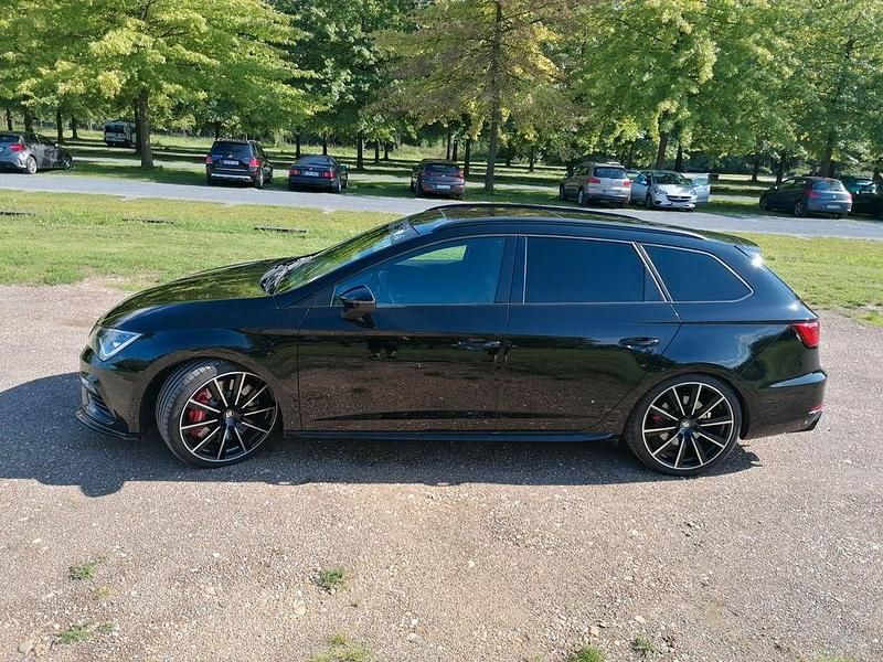 Gebraucht Seat Leon ST 4Drive 300 PS (220 kW) 2017 Schwarz Kombi