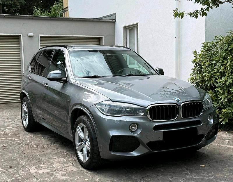 Grau Gebraucht 2017 BMW X5 M Sport SUV | 20.500 € (Teuer) - Bild 1/4