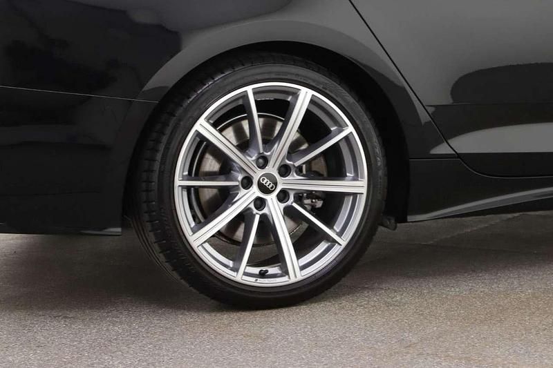 Gebraucht Audi A5 S-Line 265 PS (194 kW) 2023 Mythosschwarz metallic Coupé