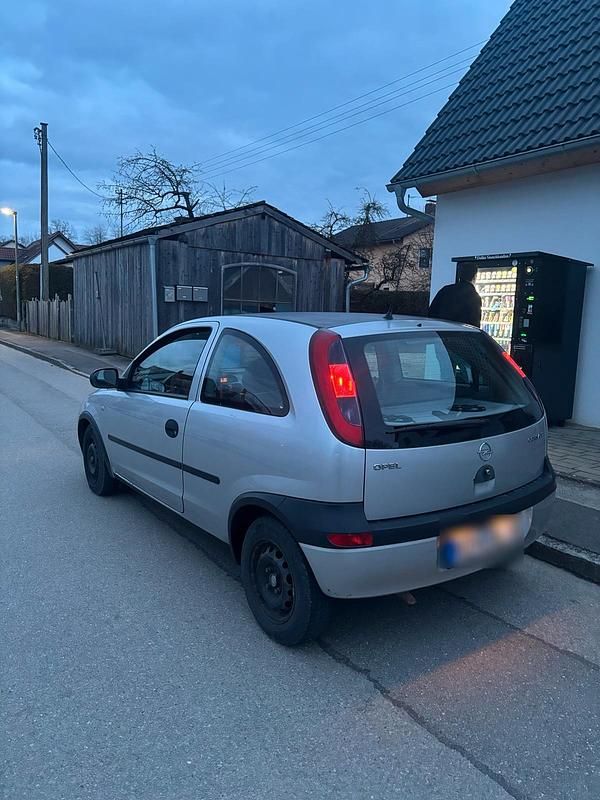 Gebraucht Opel Corsa 58 PS (42 kW) 2001 Silber Kleinwagen