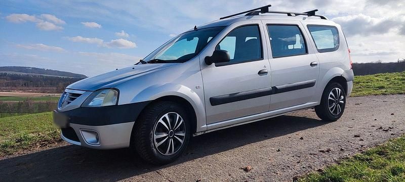 Gebraucht Dacia Logan MCV Lauréate 89 PS (65 kW) 2007 Grau Kombi