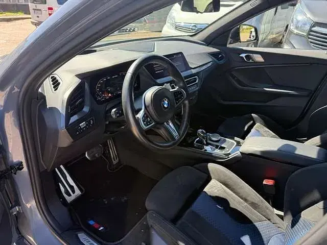 Usata BMW 135 306 CV (225 kW) 2020 Storm bay metallic Utilitaria