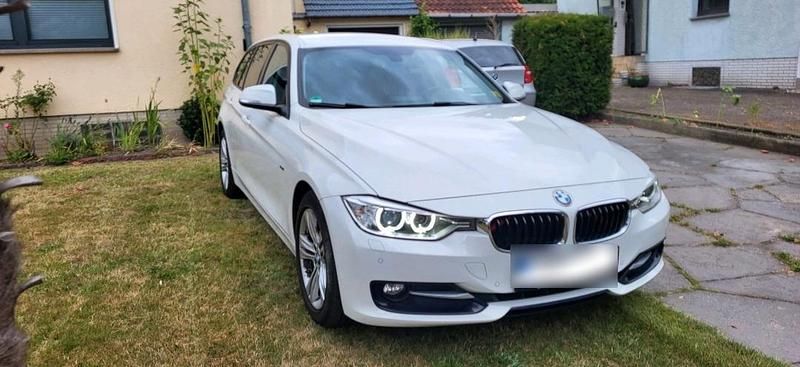 Gebraucht BMW 320 Shadowline 184 PS (135 kW) 2015 Weiß Kombi