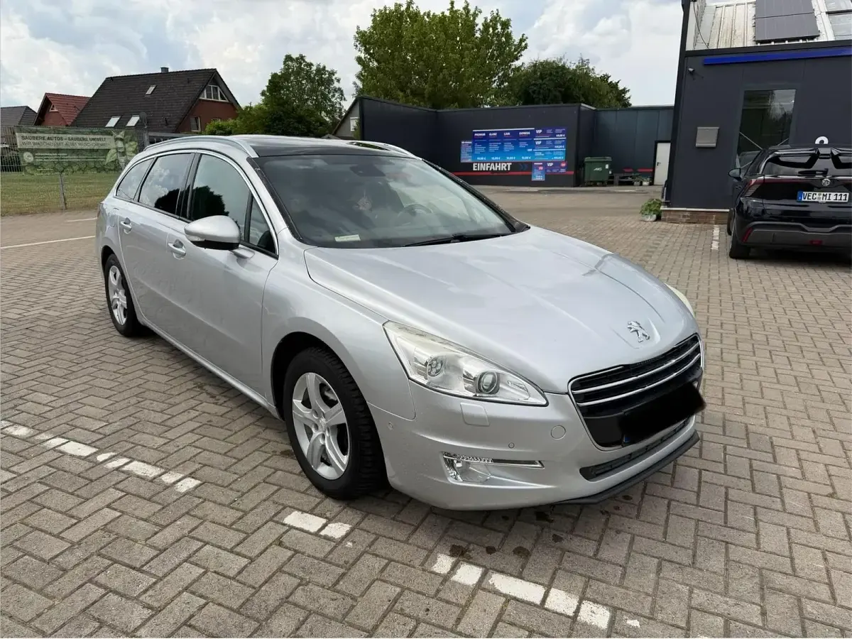 Gebraucht Peugeot 508 SW 156 PS (114 kW) 2011 Silber Kombi