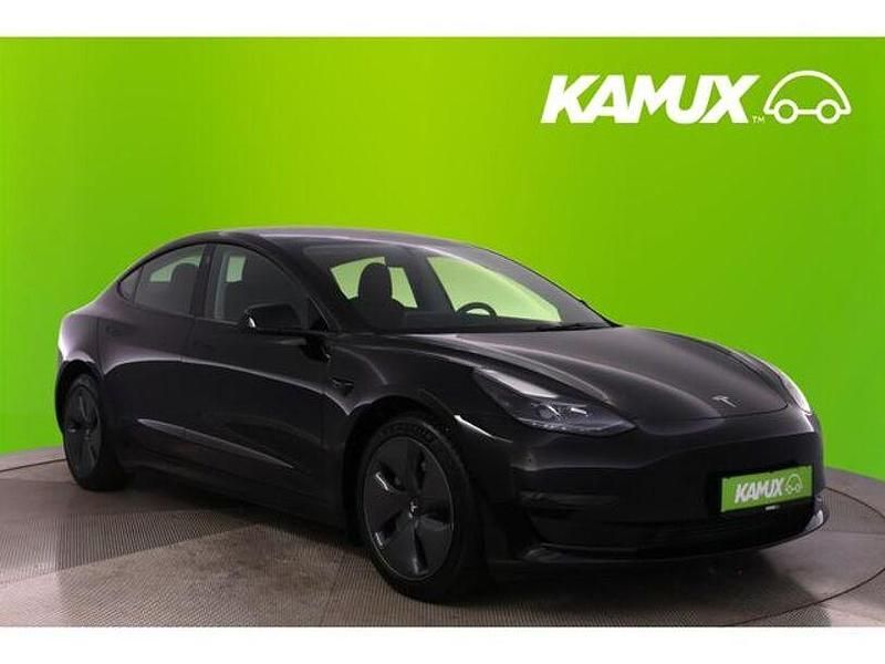 Weiß Gebraucht 2021 Tesla Model 3 Long Range Limousine | 33.890 € (Teuer) - Bild 1/3