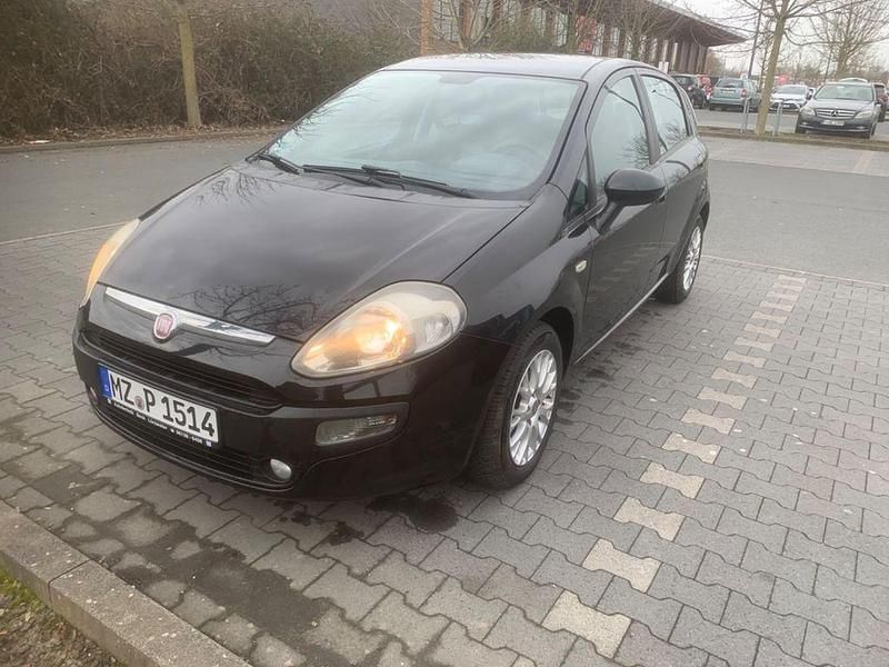 Gebraucht Fiat Punto Evo Dynamic 77 PS (56 kW) 2010 Grau Kleinwagen