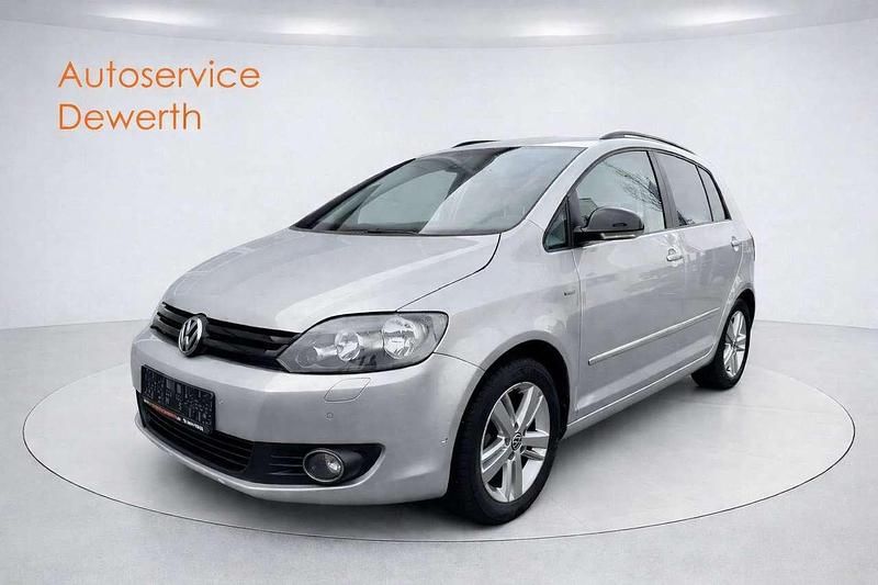 Gebraucht VW Golf VII Match 86 PS (63 kW) 2012 Silver leaf metallic Kleinwagen